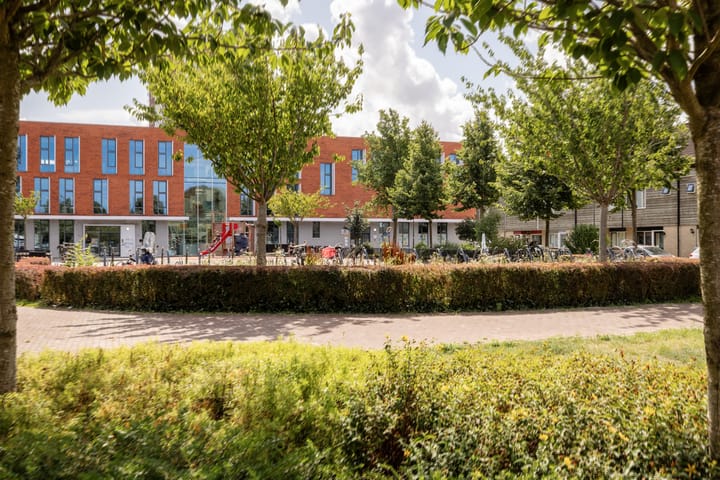 Foto 45 van Van Zeggelenplein 68