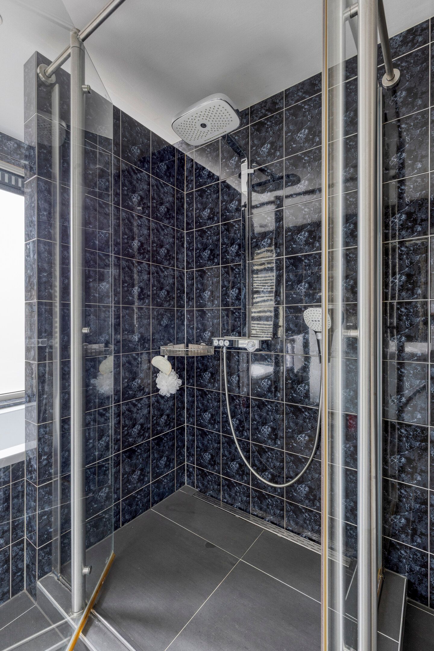 Foto 24 van Belgischestraat 35-C