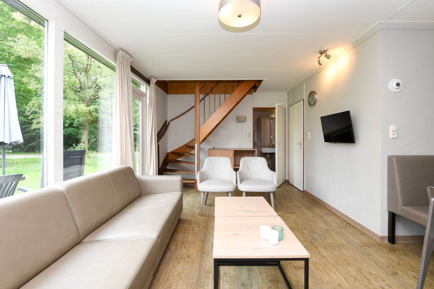 Foto 4 van Aelderholt 1-H222