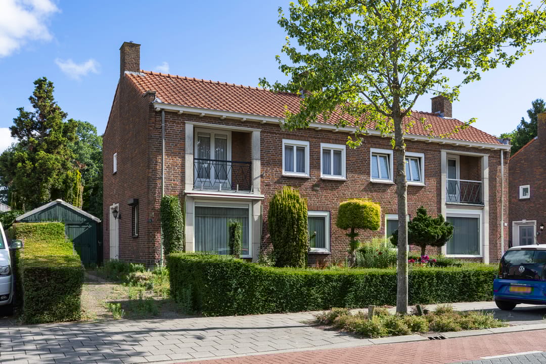 Foto 1 van Deken van Baarstraat 51