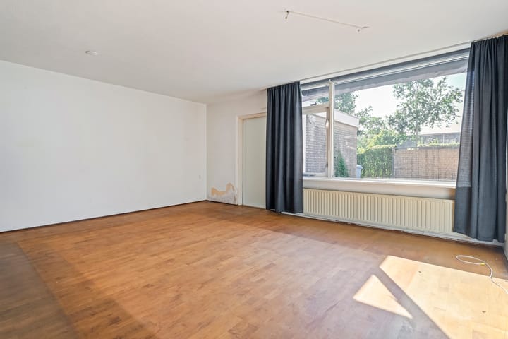 Foto 2 van Van Maanenware 3