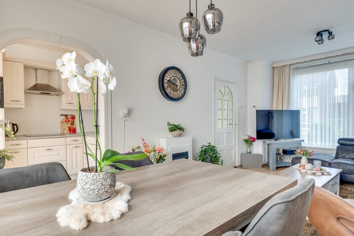 Foto 19 van Trompstraat 16