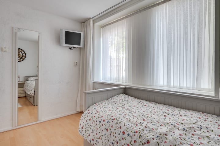 Foto 30 van Trompstraat 16