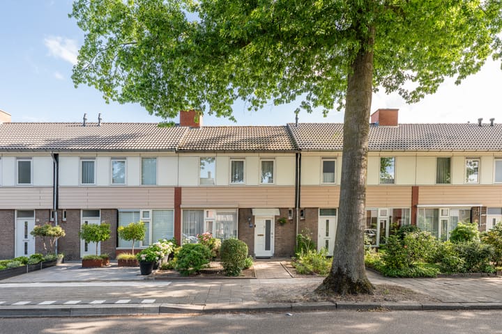 Foto 9 van Trompstraat 16