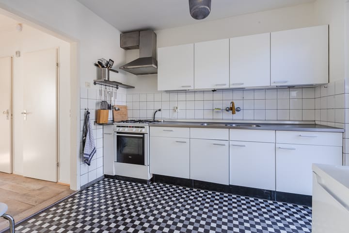 Foto 11 van van der Plaatstraat 17