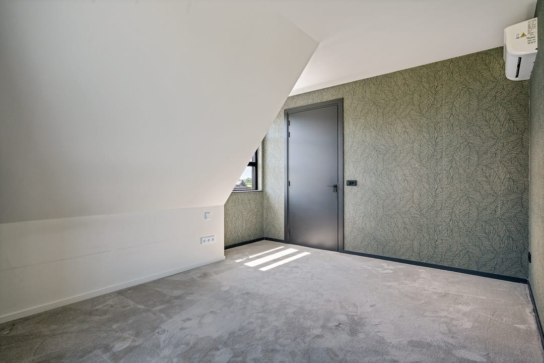 Foto 28 van Vlier 20