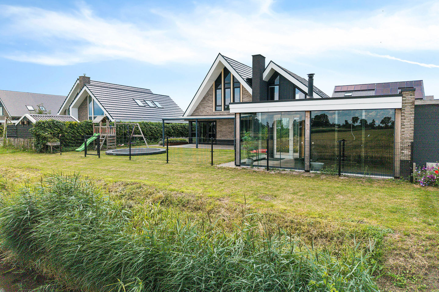 Foto 50 van Vlier 20