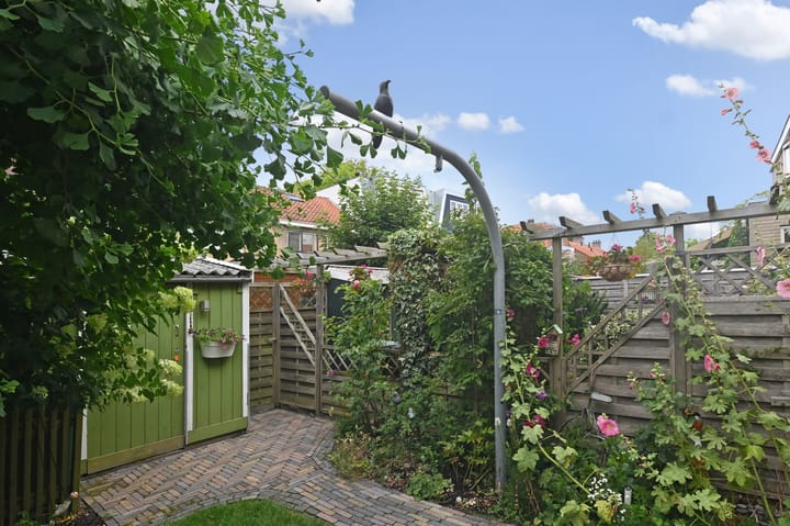 Photo 22 of Mackaystraat 27