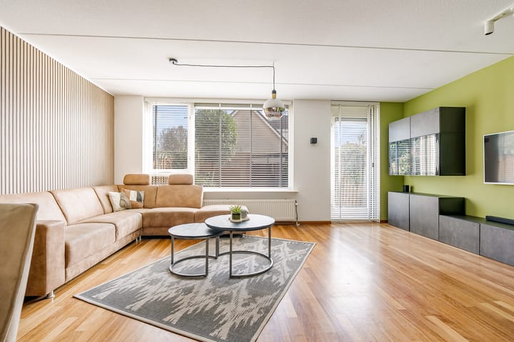 Foto 4 van Johan Westerveldstraat 15