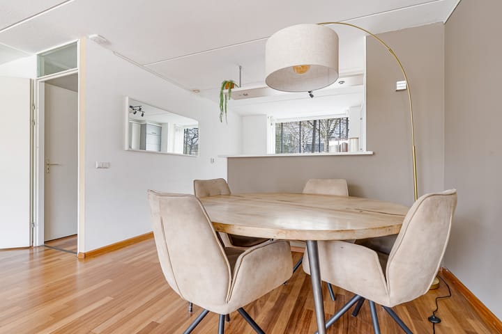 Foto 12 van Johan Westerveldstraat 15