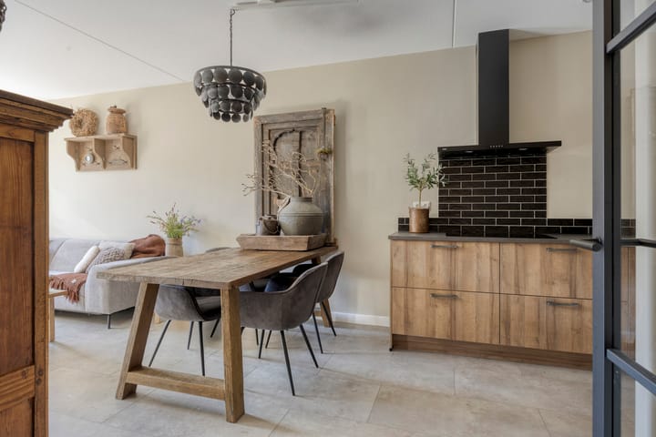 Photo 13 of Vredenburgh 32