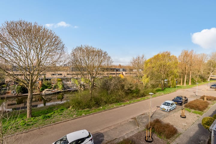 Foto 46 van Johan Westerveldstraat 15