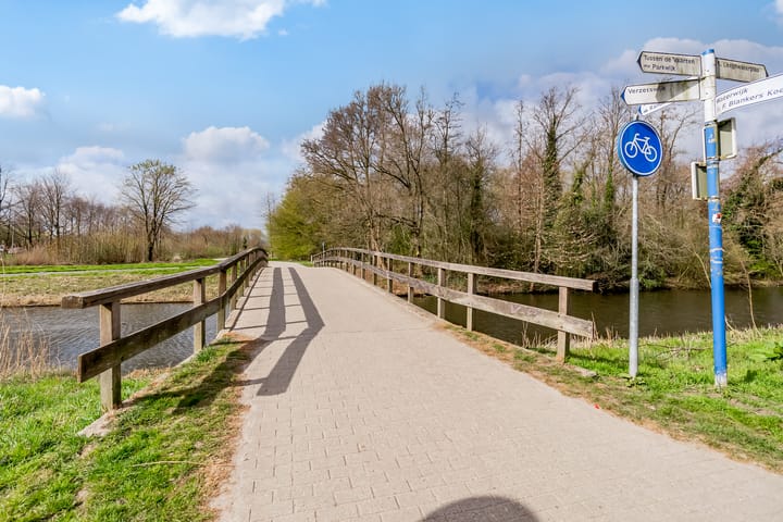 Foto 50 van Johan Westerveldstraat 15