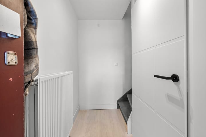 Photo 5 of Silversteyn 36