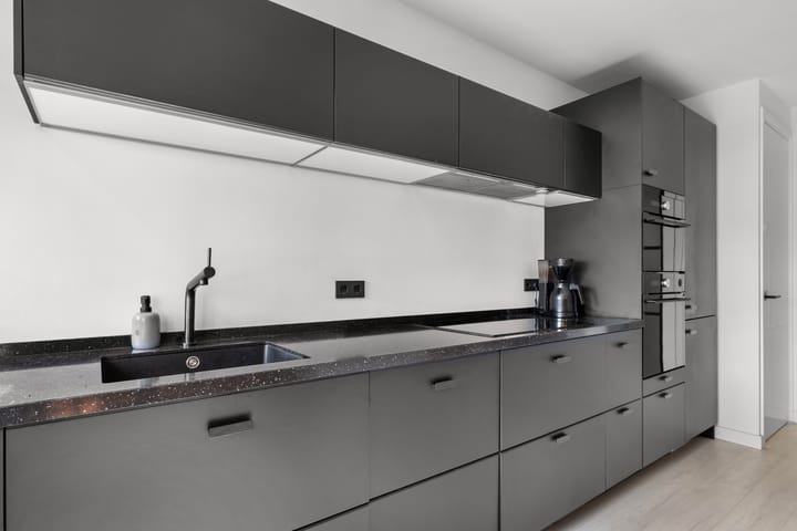 Photo 9 of Silversteyn 36