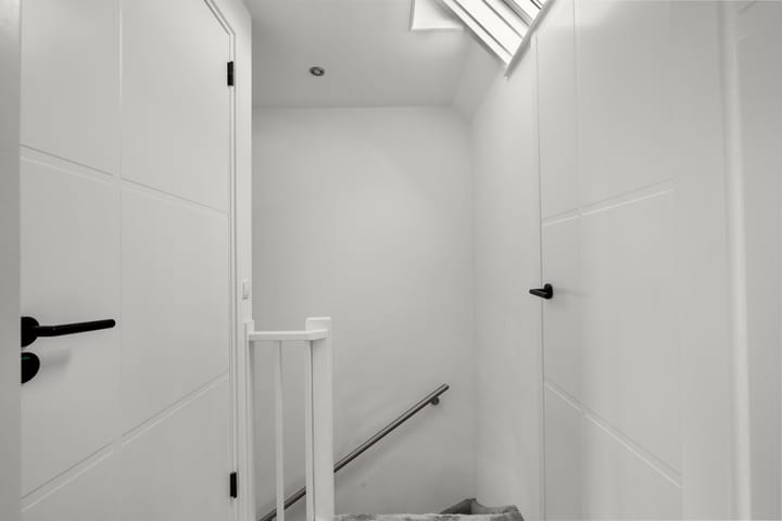 Photo 16 of Silversteyn 36