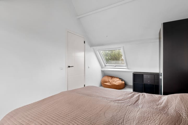 Photo 18 of Silversteyn 36