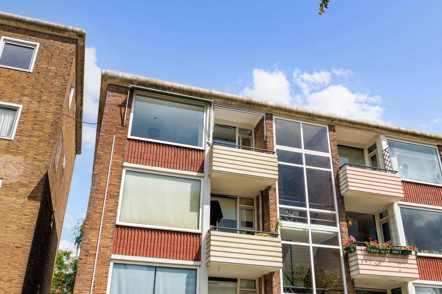 Photo 5 of Adriaan van Ostadestraat 21