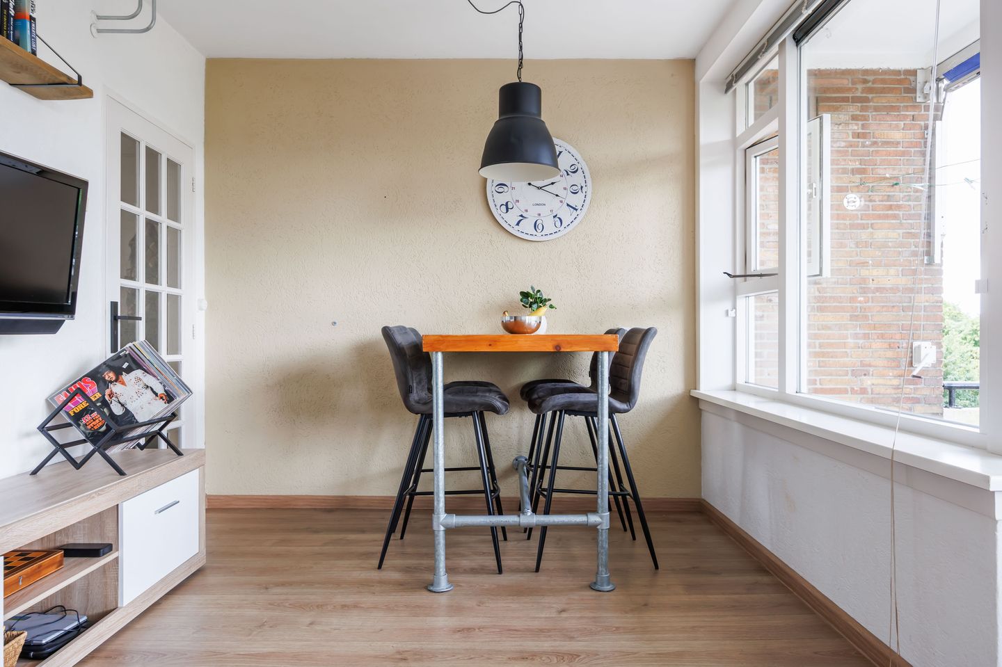 Photo 19 of Adriaan van Ostadestraat 21