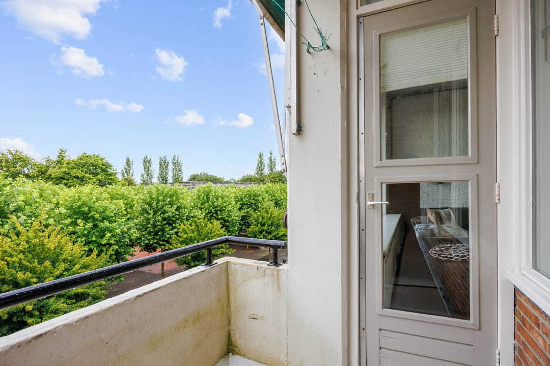 Photo 22 of Adriaan van Ostadestraat 21