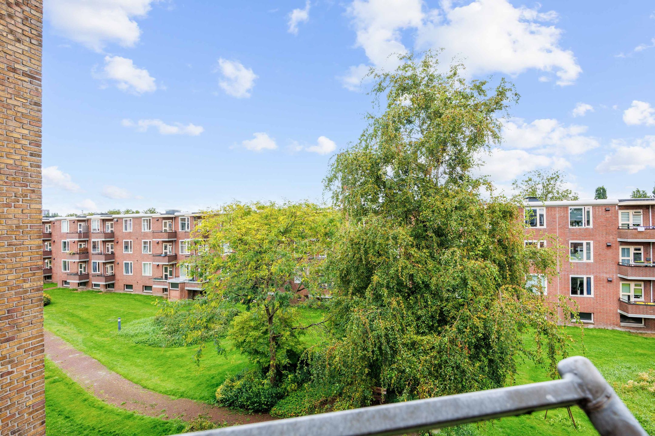 Photo 39 of Adriaan van Ostadestraat 21