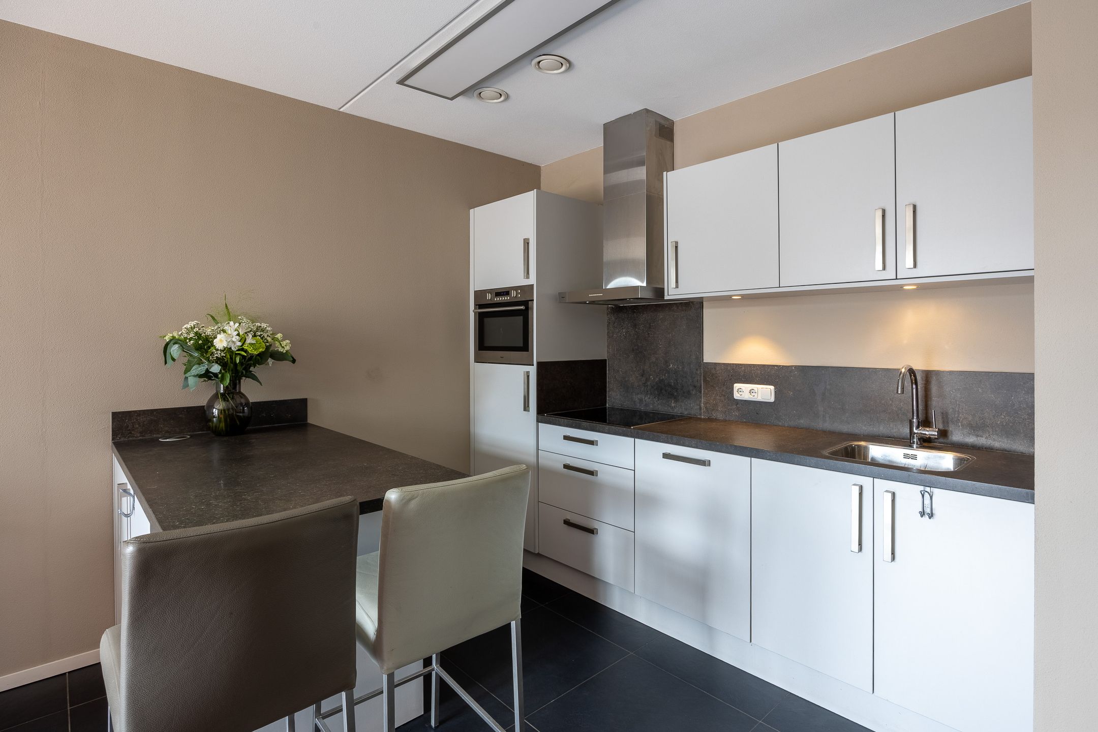 Foto 15 van Pascher Harstraat 31