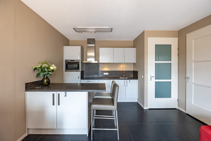 Foto 16 van Pascher Harstraat 31