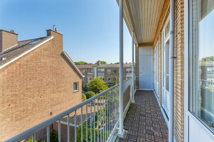 Photo 14 of Breitnerlaan 462