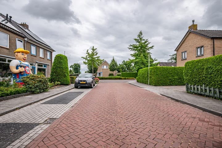 Foto 31 van Henri Dunantstraat 3