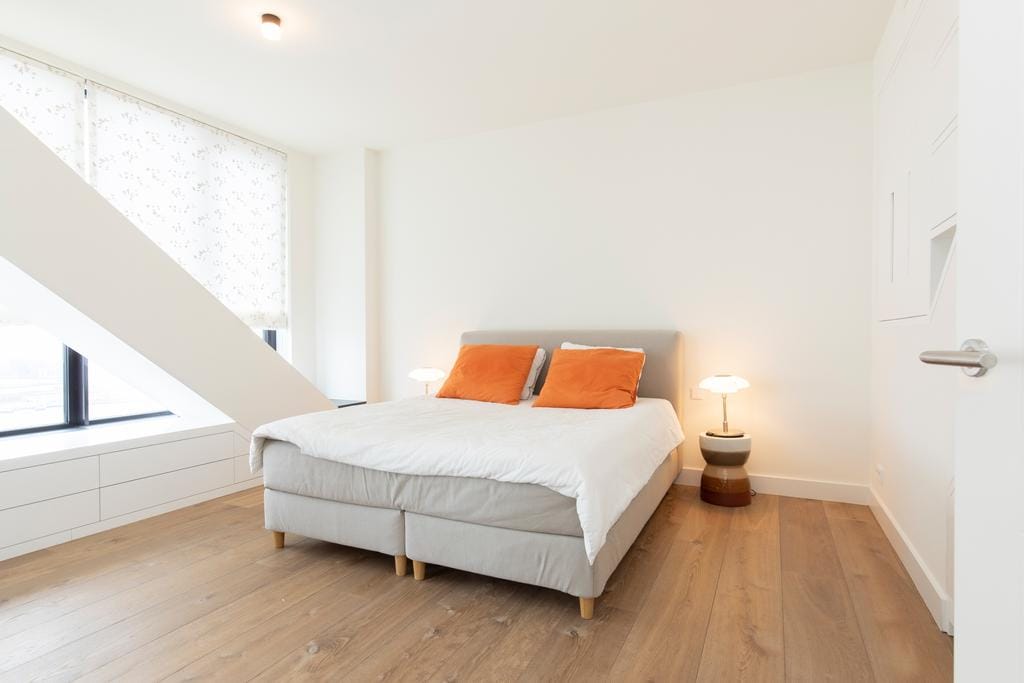 Foto 22 van Pontsteiger 117