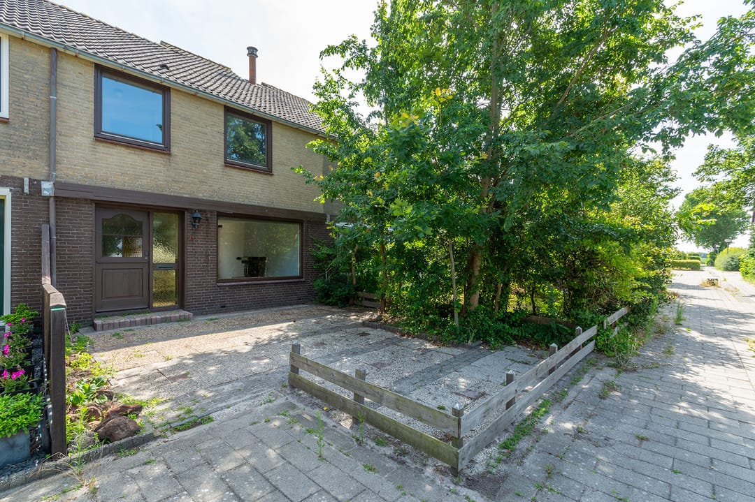 Foto 1 van De Leyen 12