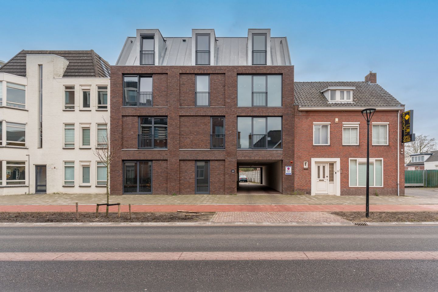 Foto 1 van Eindhovenseweg 24-C