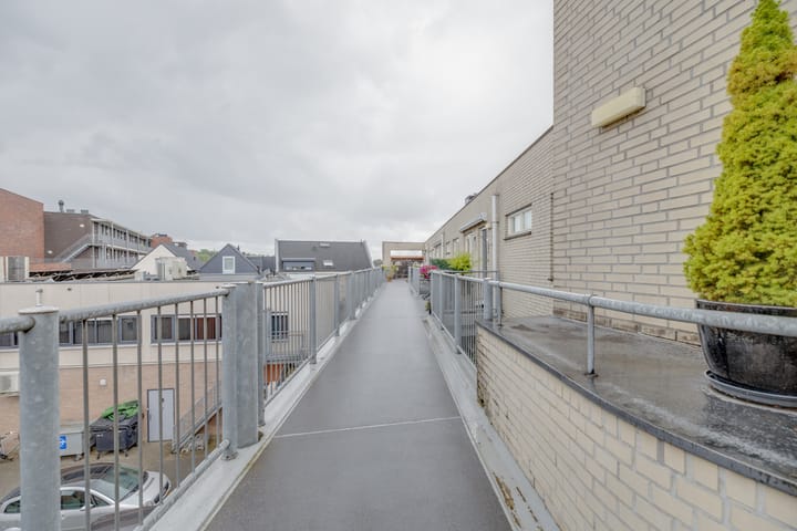 Foto 24 van Schoolstraat 61