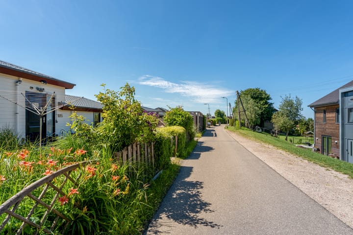 Photo 2 of West Ringdijk 105