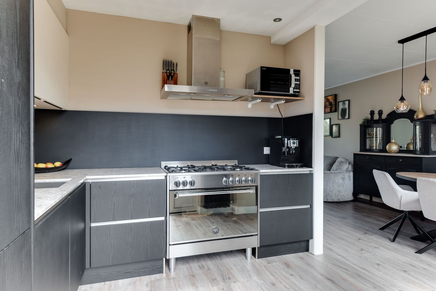 Foto 19 van Hornlaan 19