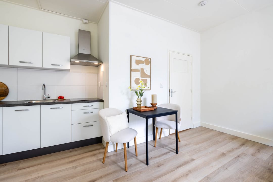 Foto 11 van Maasstraat 3-E