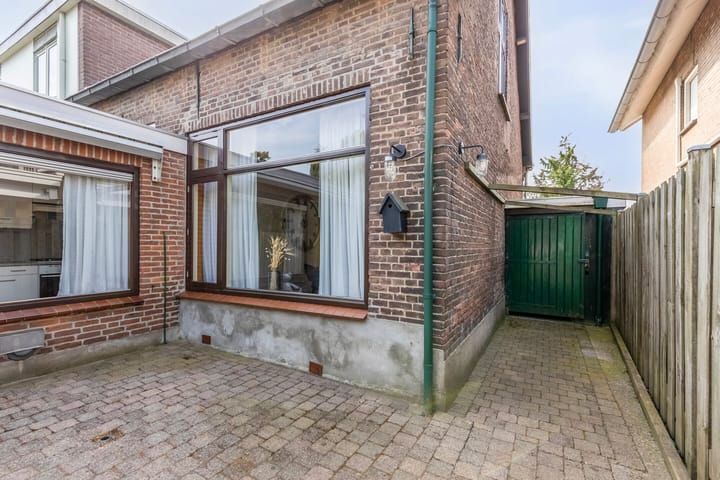 Foto 30 van Eerste Zeine 34