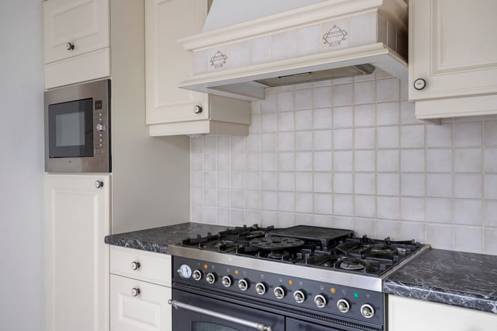 Photo 9 of Tongerlose Hoefstraat 12