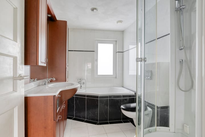 Photo 18 of Tongerlose Hoefstraat 12