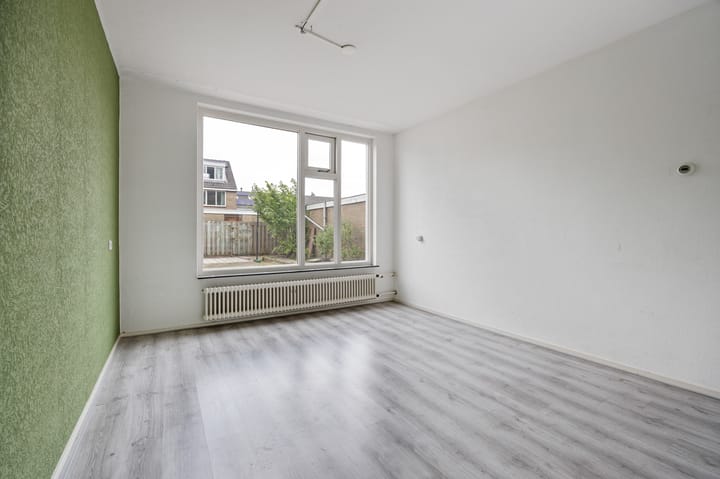 Foto 10 van Van 't Hoffstraat 75