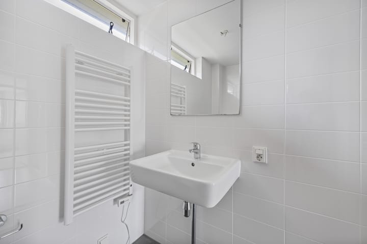 Foto 23 van Van 't Hoffstraat 75