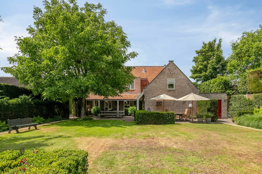 Photo 2 of Thornstraat 16
