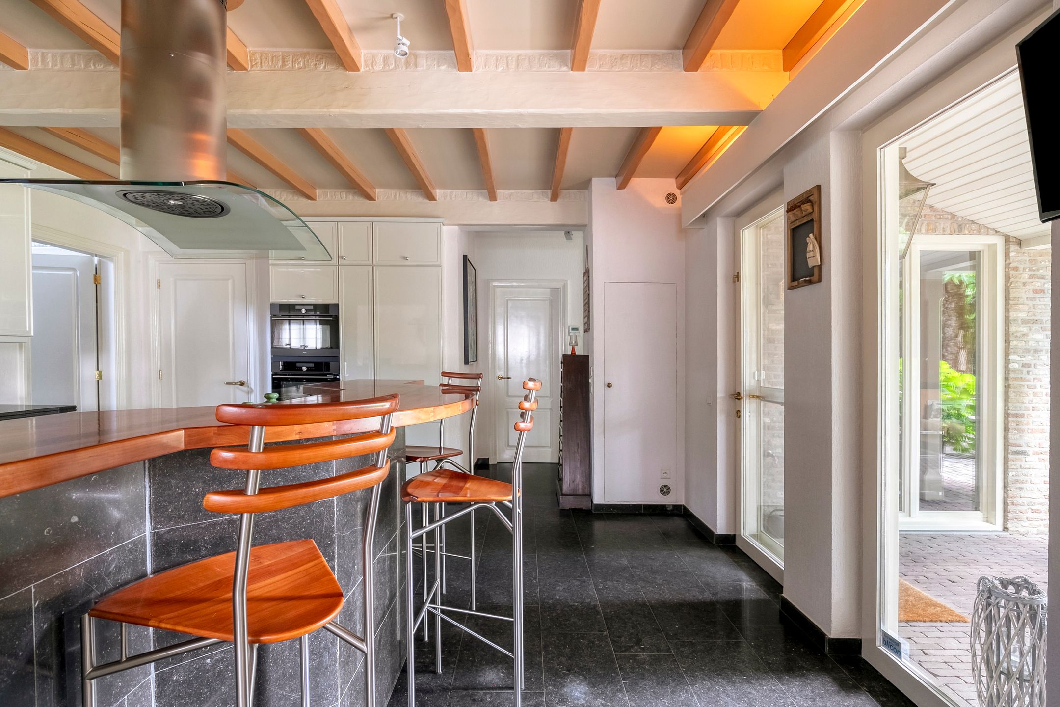 Photo 12 of Thornstraat 16