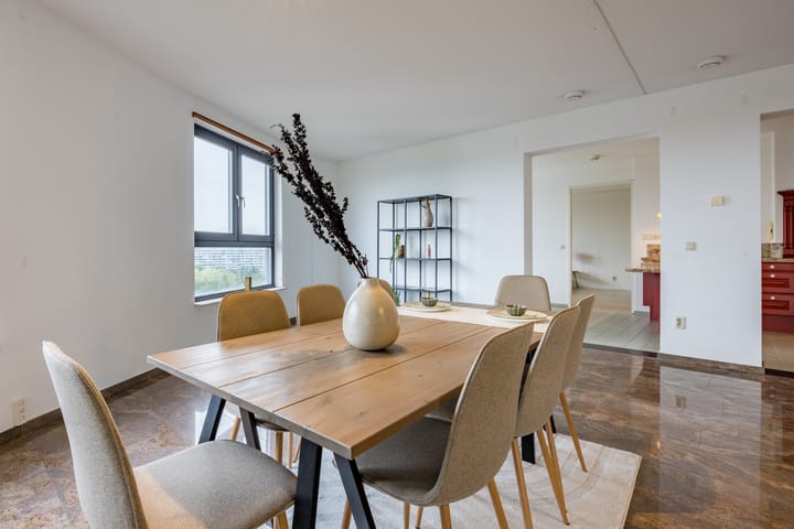 Photo 16 of Peter van Anrooylaan 241