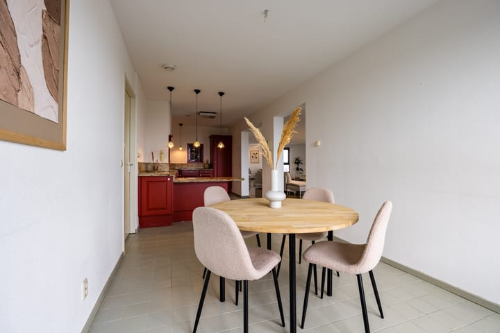 Photo 17 of Peter van Anrooylaan 241