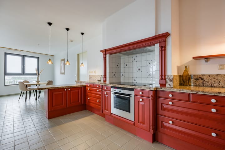 Photo 18 of Peter van Anrooylaan 241