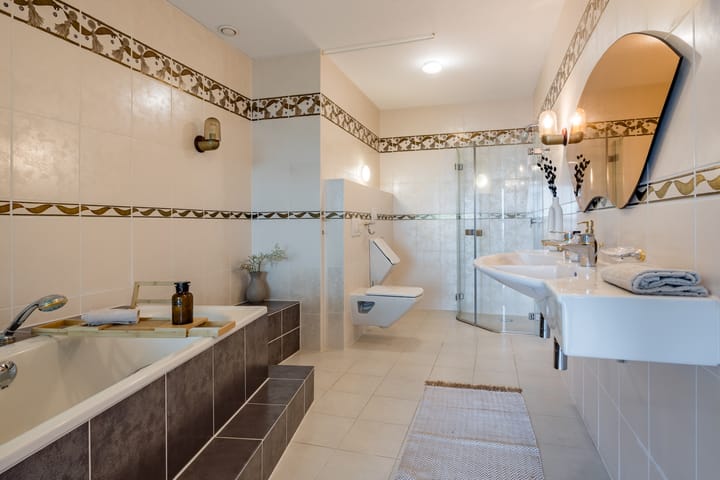 Photo 22 of Peter van Anrooylaan 241