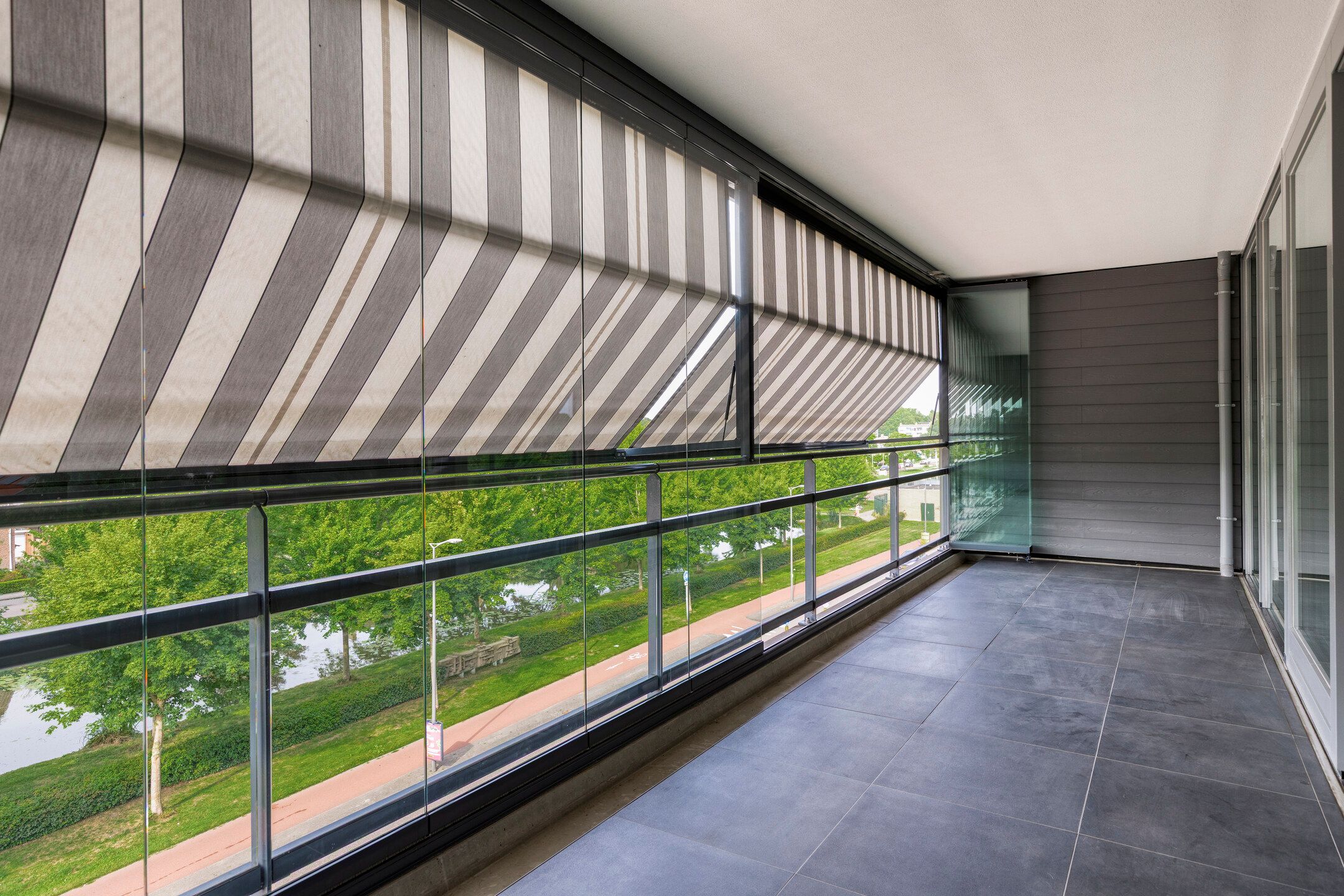 Foto 18 van Burgemeester Brouwerstraat 143