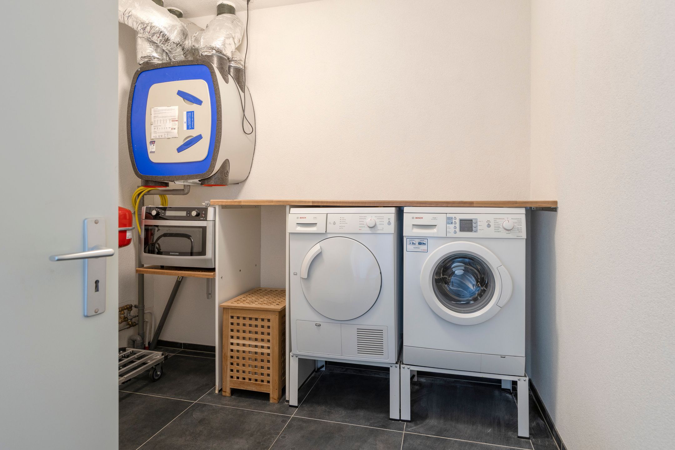 Foto 24 van Burgemeester Brouwerstraat 143