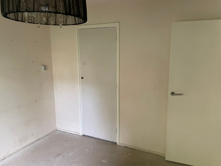 Foto 12 van Van Almondestraat 42